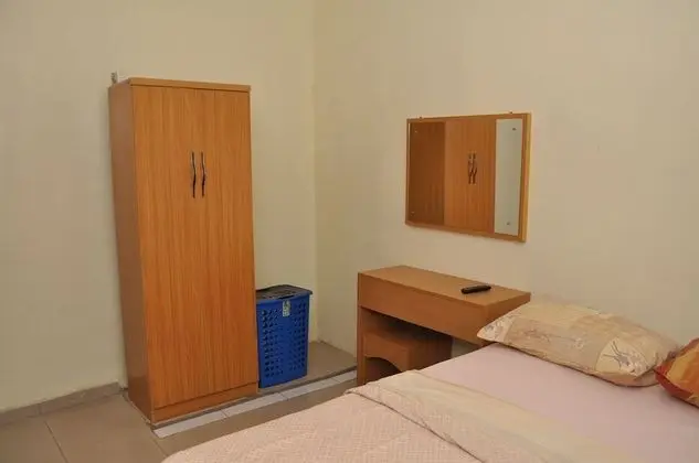 Apart Daire, 2 Yatak Odası, Avlu Manzaralı
