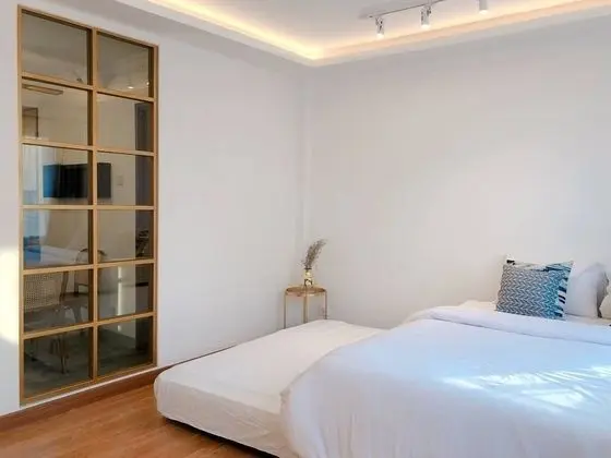 Stüdyo, Sigara İçilmez, Küçük Mutfak