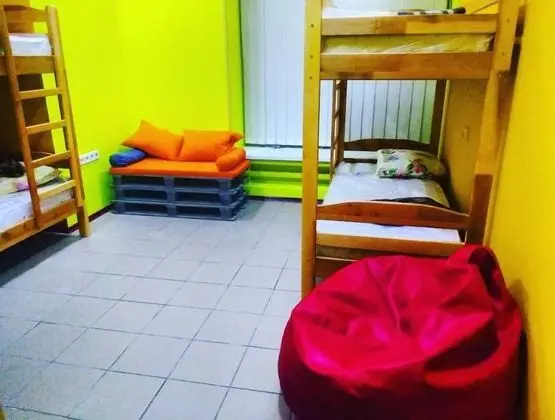 Ortak Ranzalı Oda, Sadece kadınlar için (6 beds)