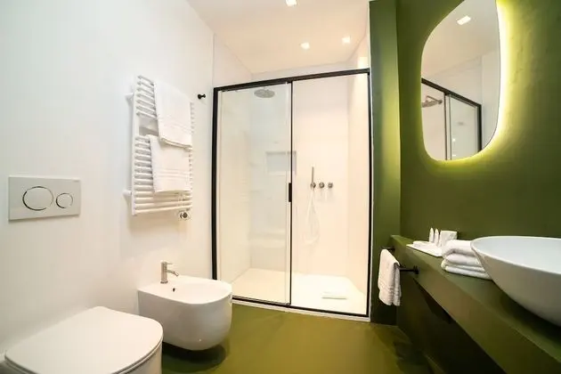 Deluxe Üç Kişilik Oda