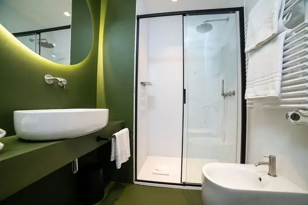 Deluxe Üç Kişilik Oda