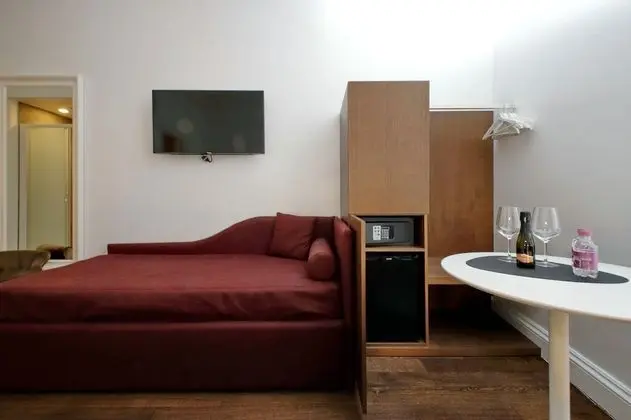 Deluxe Üç Kişilik Oda