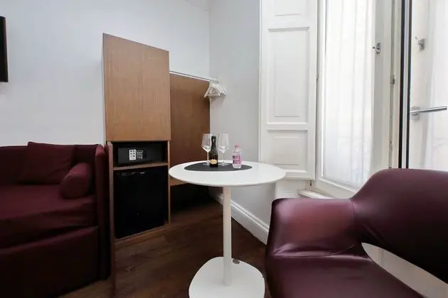 Deluxe Üç Kişilik Oda