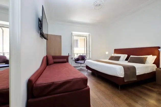 Deluxe Üç Kişilik Oda