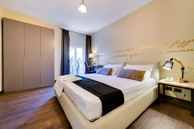 Deluxe Tek Büyük Yataklı Oda, Özel Banyo (Suite Bernini)