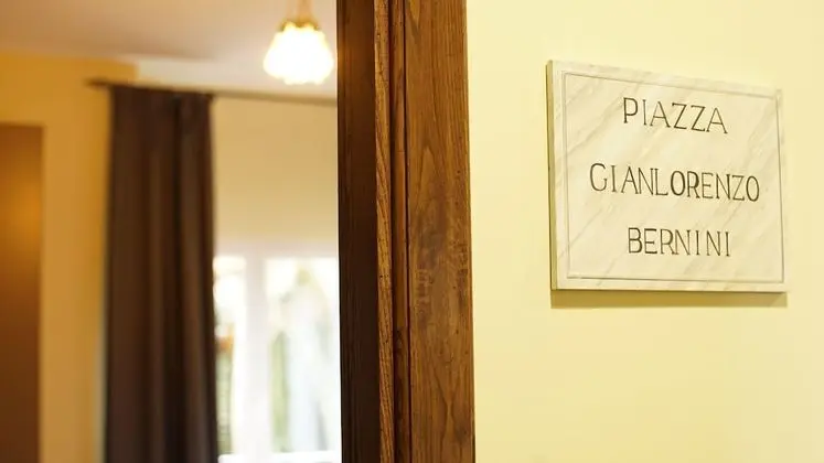 Deluxe Tek Büyük Yataklı Oda, Özel Banyo (Suite Bernini)