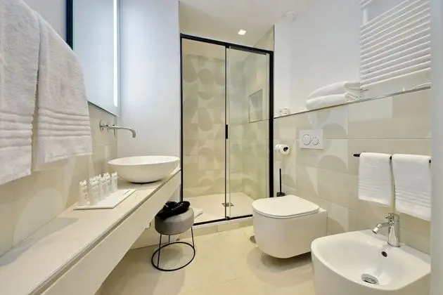 Superior Tek Büyük Yataklı Oda