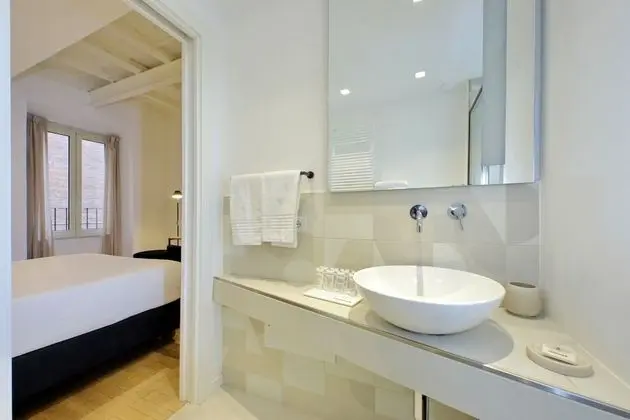 Superior Tek Büyük Yataklı Oda