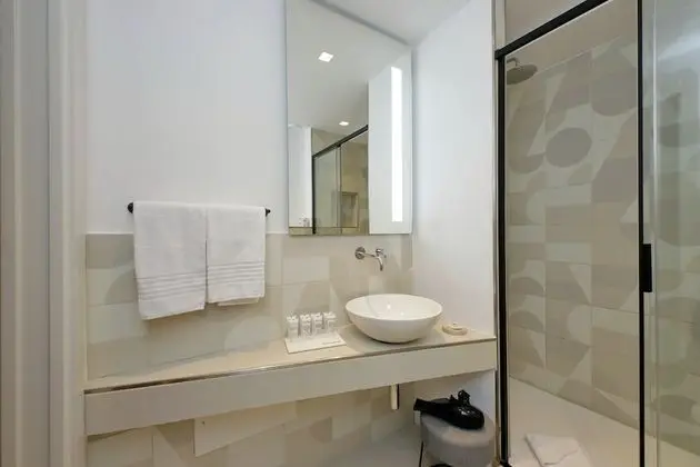 Superior Tek Büyük Yataklı Oda