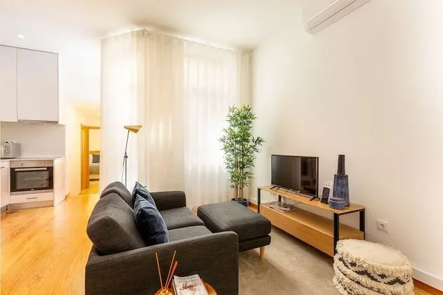 One-Bedroom Apartment 2T