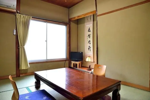 Traditional Oda, Ortak Banyo (Japanese)
