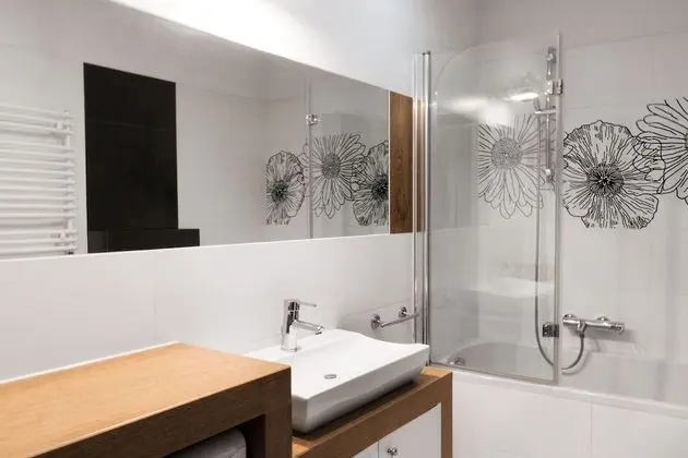 Deluxe Apart Daire, 1 Yatak Odası, Balkon (for 4 people, Łobzowska Street)