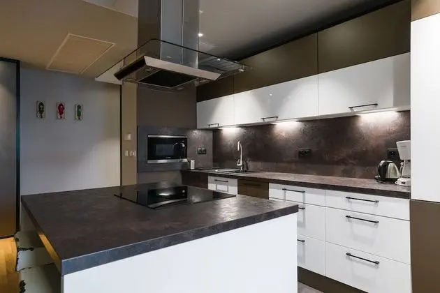 Deluxe Apart Daire, 2 Yatak Odası, Balkon (for 6 people, Łobzowska Street)