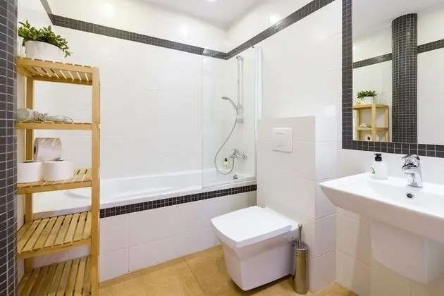 Deluxe Apart Daire, 2 Yatak Odası, Balkon (for 6 people, Łobzowska Street)