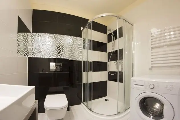 Apart Daire, 3 Yatak Odası (Mickiewicza Street)