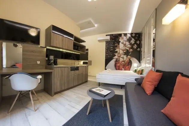 Deluxe Stüdyo Süit