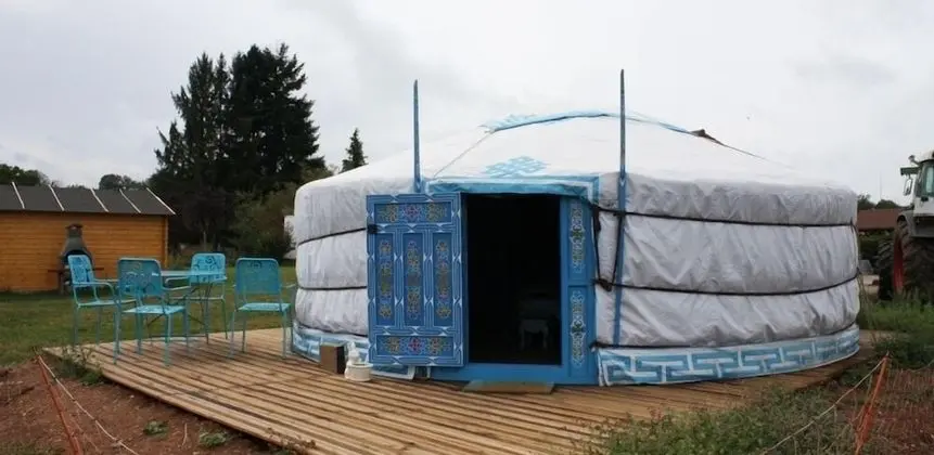 Büyük Yataklı Tek Kişilik Oda