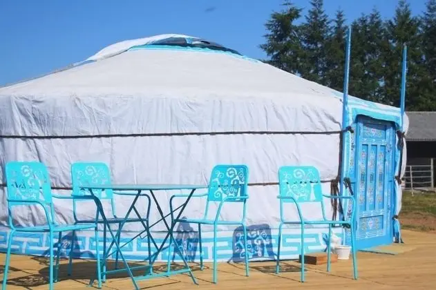 Büyük Yataklı Tek Kişilik Oda