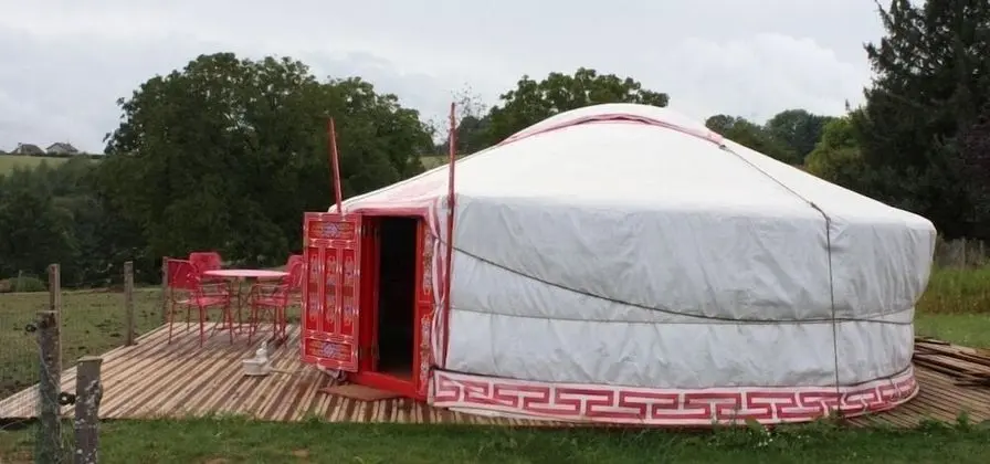 Büyük Yataklı Tek Kişilik Oda