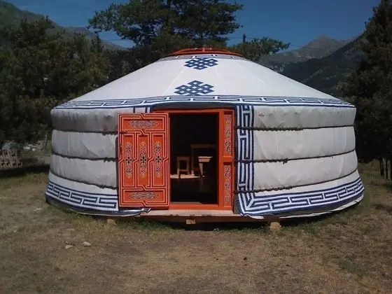 Grand Kulübe, Birden Çok Yatak, Sigara İçilmez