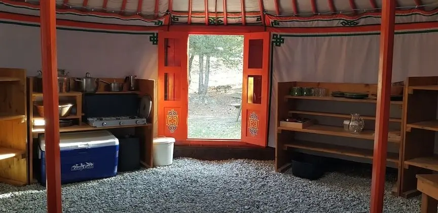 Grand Kulübe, Birden Çok Yatak, Sigara İçilmez