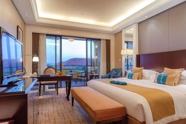 Deluxe Tek Büyük Yataklı Oda, Bahçe Manzaralı