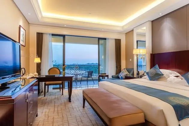 Deluxe Tek Büyük Yataklı Oda, Göl Manzaralı