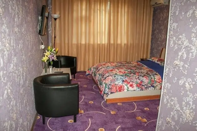 Comfort Tek Büyük Yataklı Oda