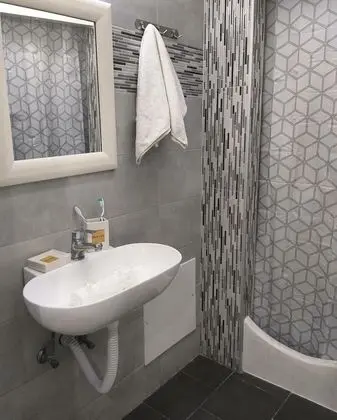 Economy Ortak Ranzalı Oda, Karma Ranzalı Oda (12 Beds)