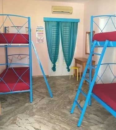 Standard Ortak Ranzalı Oda, Karma Ranzalı Oda (4 Beds)