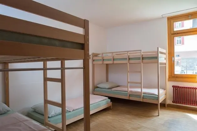 Dört Kişilik Oda, Ortak Banyo