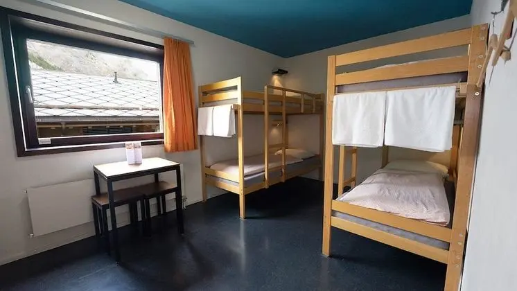 Standard Oda, Özel Banyo (Sextuple Room)