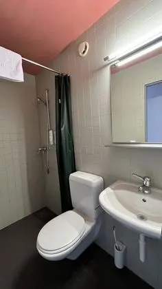 Standard Oda, Özel Banyo (Sextuple Room)