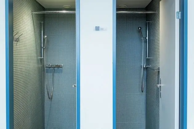 Standard Tek Büyük Yataklı Oda, Ortak Banyo