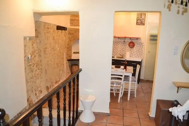Stüdyo (1st Floor)
