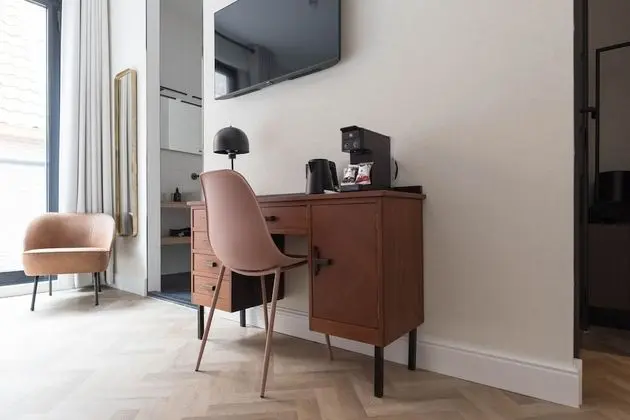 Comfort Tek Büyük Yataklı Oda