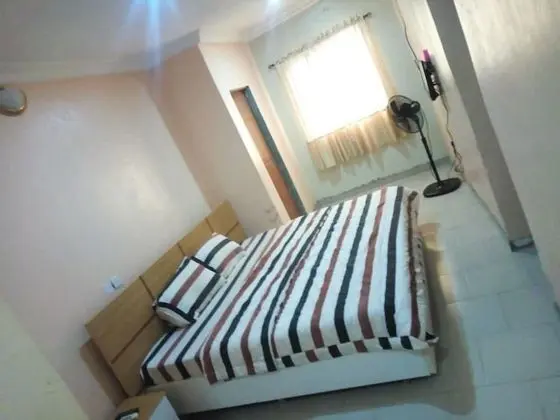 Royal Oda, 1 En Büyük (King) Boy Yatak, Sigara İçilmez, Şehir Manzaralı