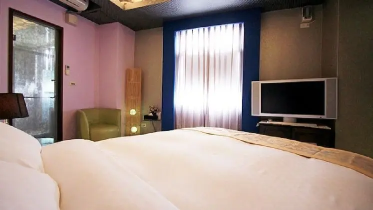 Comfort Tek Büyük Yataklı Oda