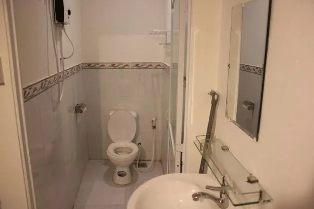 Superior Tek Büyük Yataklı Oda (with AC)