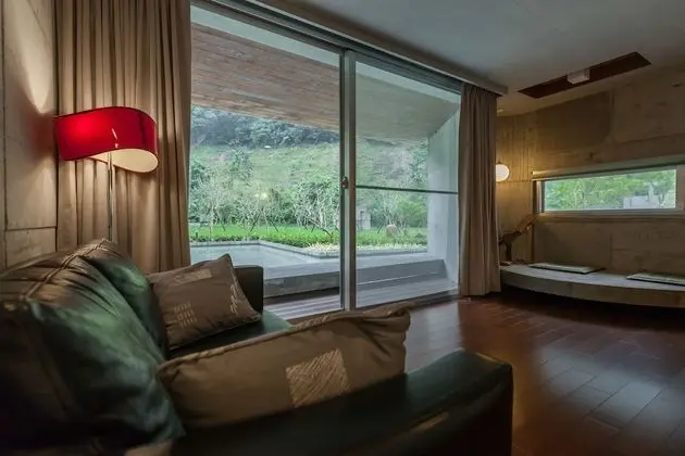 Grand Tek Büyük Yataklı Oda, 1 Büyük (Queen) Boy Yatak, Balkon, Avlu