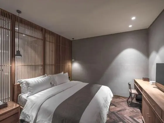 Design Tek Büyük Yataklı Oda, 1 Büyük (Queen) Boy Yatak, Sigara İçilmez