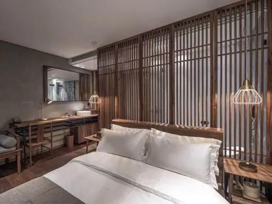 Design Tek Büyük Yataklı Oda