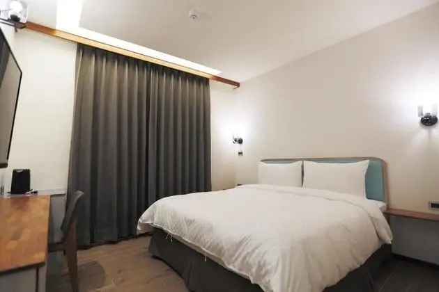 Tek Büyük Yataklı Oda, Balkon