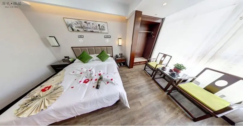 Deluxe Tek Büyük Yataklı Oda