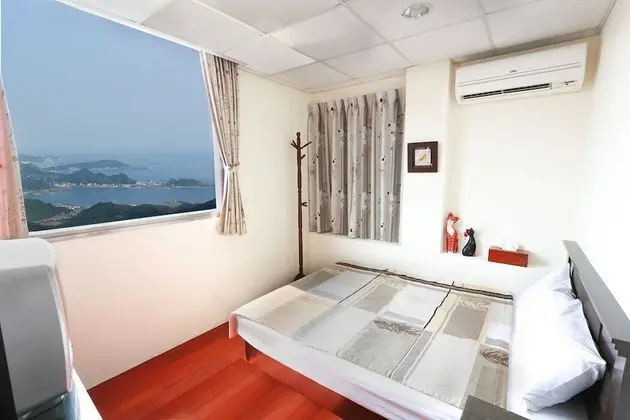 Deluxe Tek Büyük Yataklı Oda, Kısmi Deniz Manzarası