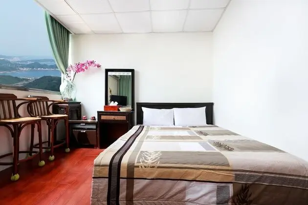 Deluxe Tek Büyük Yataklı Oda, Kısmi Deniz Manzarası