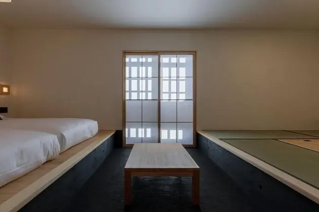 Üç Kişilik Oda, Sigara İçilmez (Doma / 1st floor)