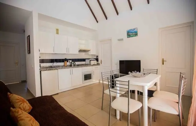 Standard Apart Daire, 2 Yatak Odası