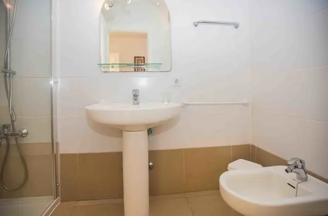 Standard Apart Daire, 2 Yatak Odası