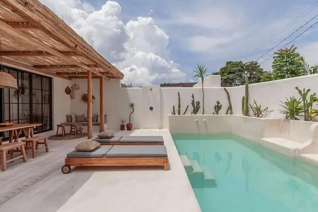 Deluxe Villa